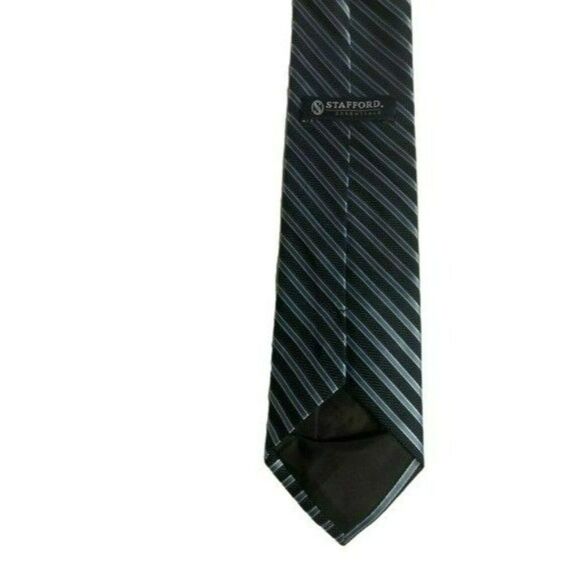 5/$10 Vintage Stafford Men's Necktie Navy Sky Blue - Picture 3 of 6